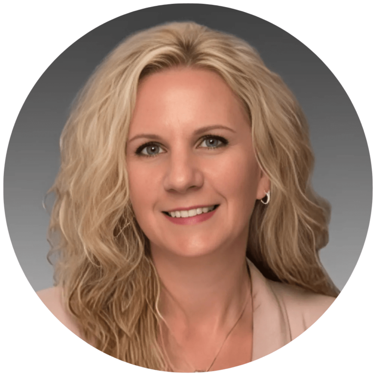 Faith Yocum-Head Shot circle-min